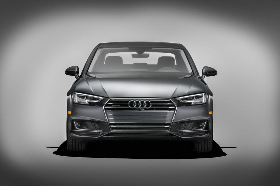  Audi A4 2.0T Quattro S-Line (B9) 2016 года  (NA) (фото 20 из 29)